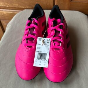 Adidas girls soccer cleats BRAND NEW size 6